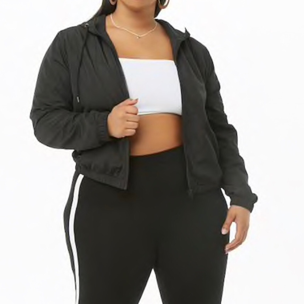 Plus nylon cropped jacket with hood